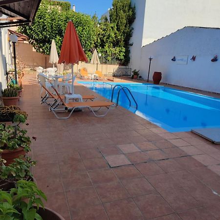 Rapanianá Iliaktida Apartments מראה חיצוני תמונה