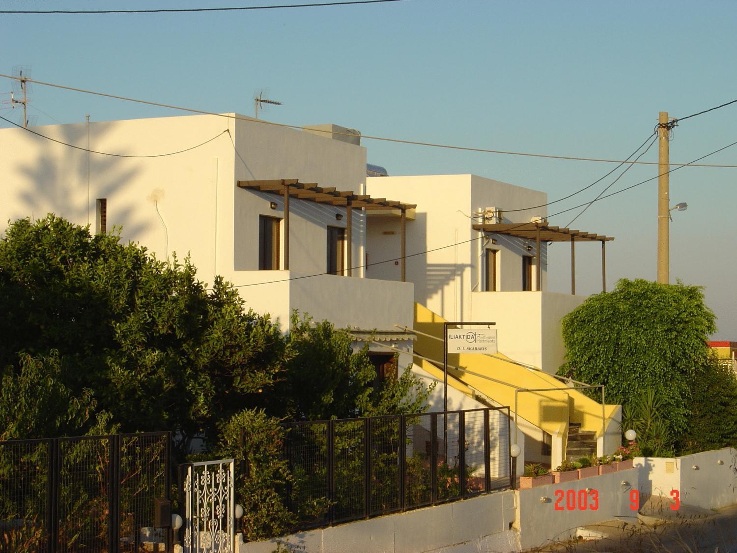 Rapanianá Iliaktida Apartments מראה חיצוני תמונה