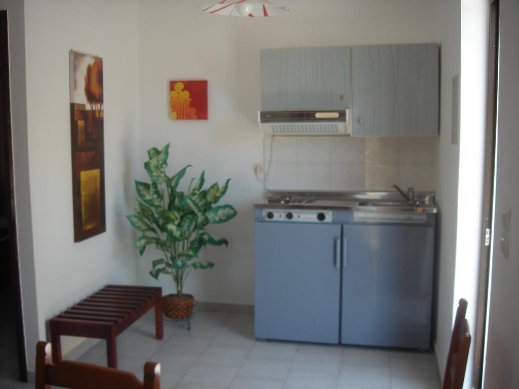 Rapanianá Iliaktida Apartments מראה חיצוני תמונה
