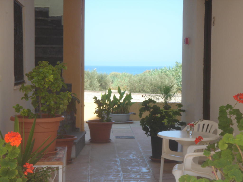 Rapanianá Iliaktida Apartments מראה חיצוני תמונה